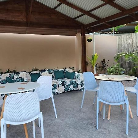 Green Self-Catering Apartment Beau Vallon  Dış mekan fotoğraf